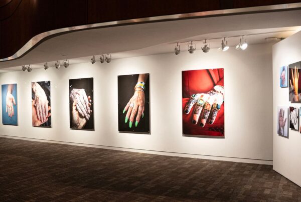 Carolina Loyola-Garcia, Hands